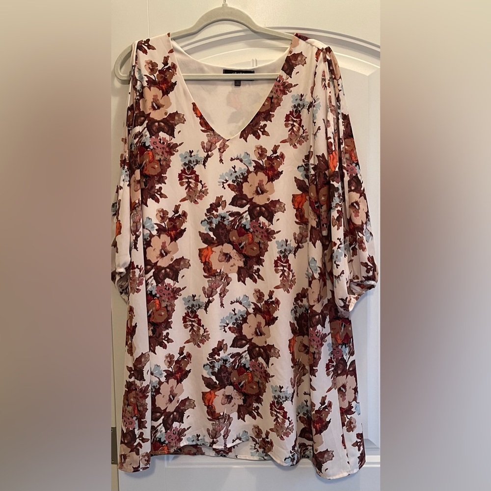 Lulu’s Floral Dress